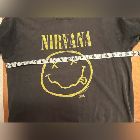 Vintage 1990s Nirvana Smiley Face Band Tee Grunge Faded M - Picture 5 of 6
